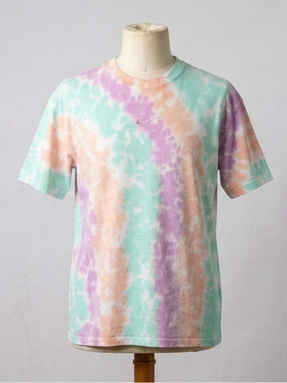 Men’s Nike Pastel Tie-Dye Tee